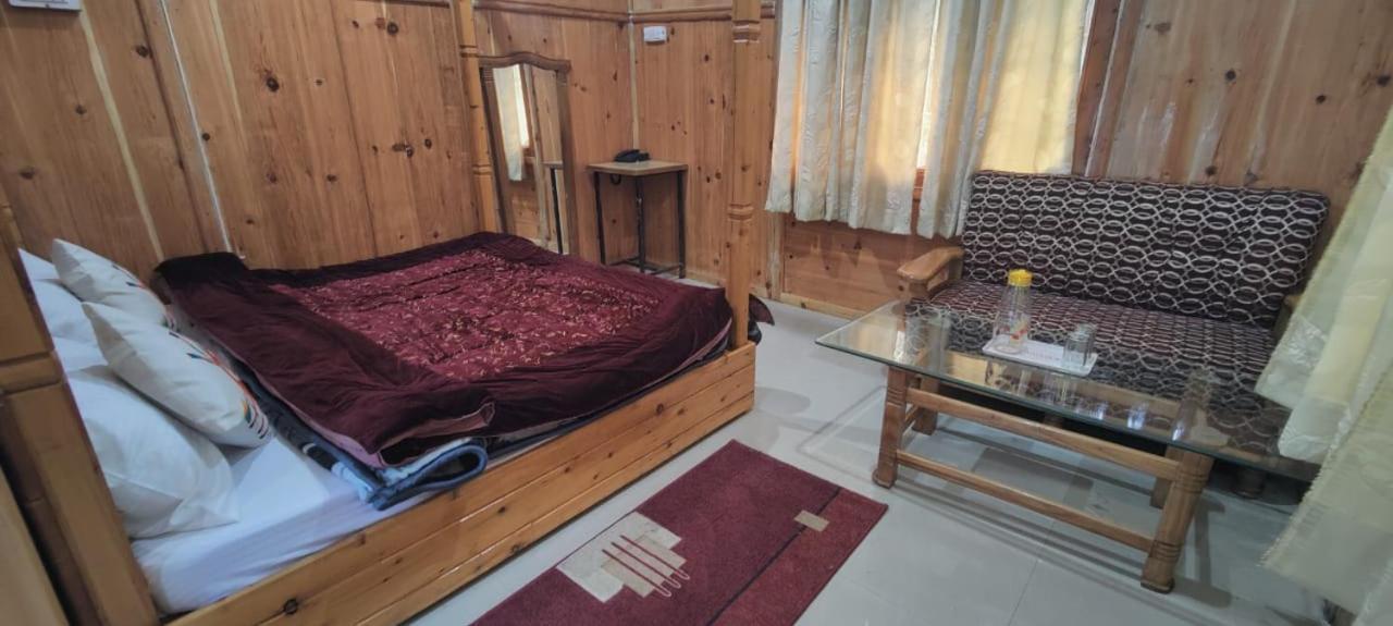 Kalindi Nature Resort Lakhamandal Myani 외부 사진